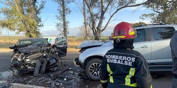 Siniestro con tres muertos en Embalse (Gentileza Bomberos de Embalse)