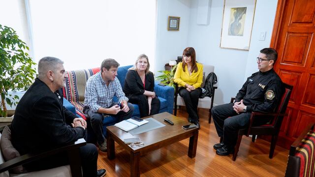 Melella anunció una entrega de lotes con servicios