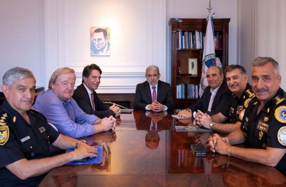 Transición en marcha: Aníbal Fernández recibió a Francos y Posse para hablar sobre “seguridad pública”