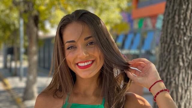 Gina Casinelli derrite corazones.