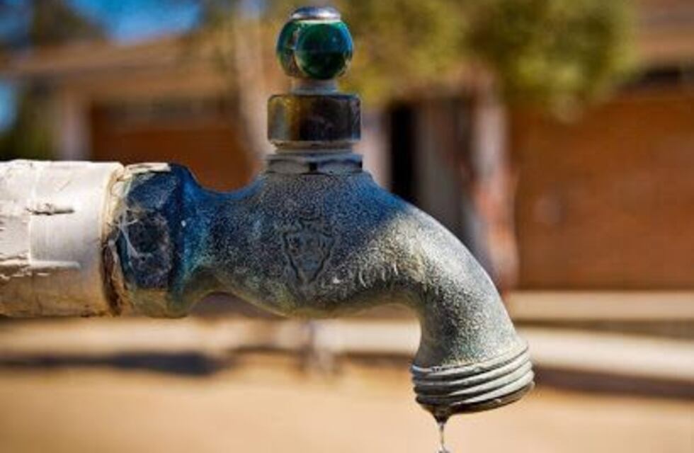 Cortes en el suministro de agua en Eldorado
