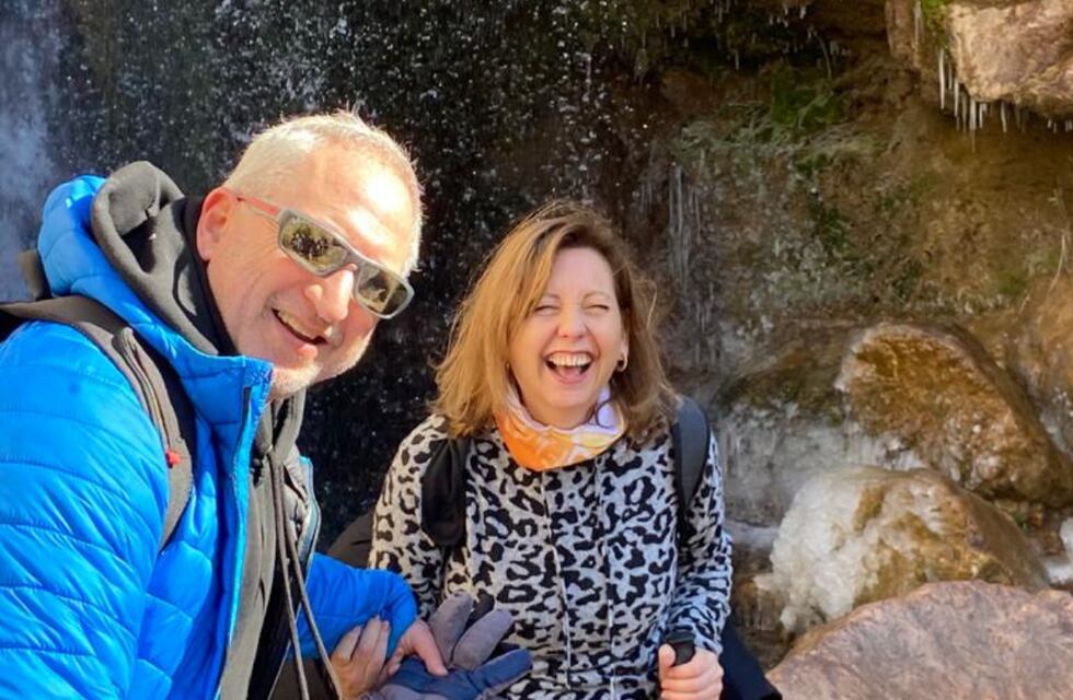 El amor es más fuerte: Se conocieron de vacaciones en 1977 y 40 años después se reencontraron
