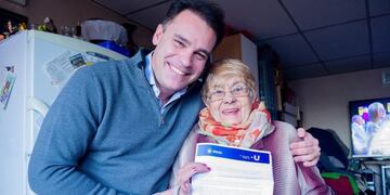 Continúa la entrega de tarjetas +U