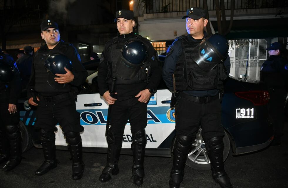 La reacción del oficialismo tras el episodio en la casa de Cristina Kirchner: “Lo venimos advirtiendo”