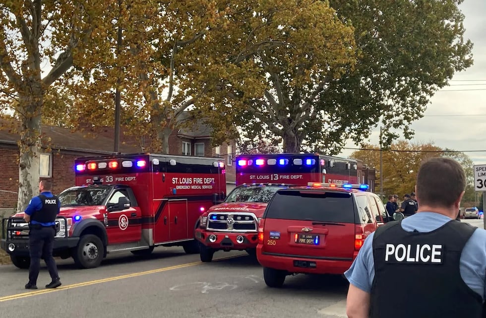 Brutal tiroteo en Estados Unidos en una escuela terminó con tres personas muertas y seis heridos