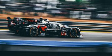 Pechito giró en total 9 de las 24 horas de la carrera (el que más tiempo estuvo al volante de los tres pilotos del coche).