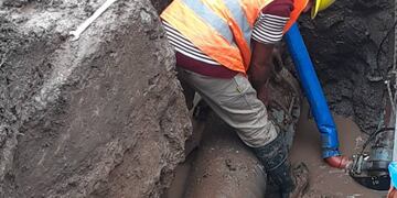 ASSA debió reparar una cañería de agua potable