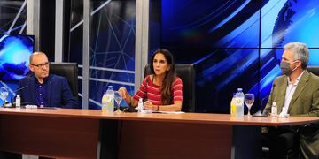 La jefa de Gabinete provincial, Natalia Zabala Chacur; el ministro de Hacienda Pública, Eloy Horcajo y el fiscal de Estado, Eduardo Allende.