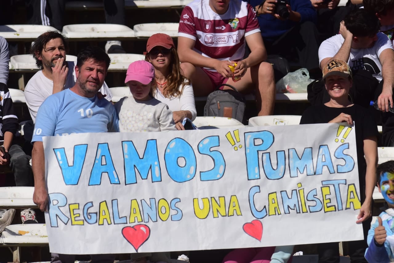 Entrenamiento abierto de Los Pumas en el Kempes. (José Gabriel Hernández / La Voz).
