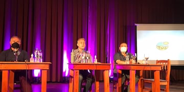 Inauguración de "Temporada Turística 2021" en Tanti, junto a autoridades provinciales y locales. (Foto: Facebook / Esteban Avilés).