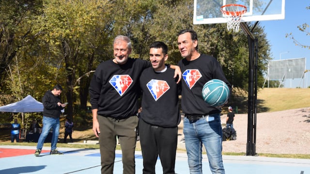 El Parque del Kempes tiene sus canchas de NBA. (Gentileza Agencia Córdoba Deportes).