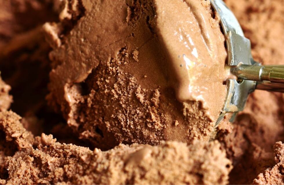 Cómo hacer helado de dulce de leche granizado con solo 3 ingredientes