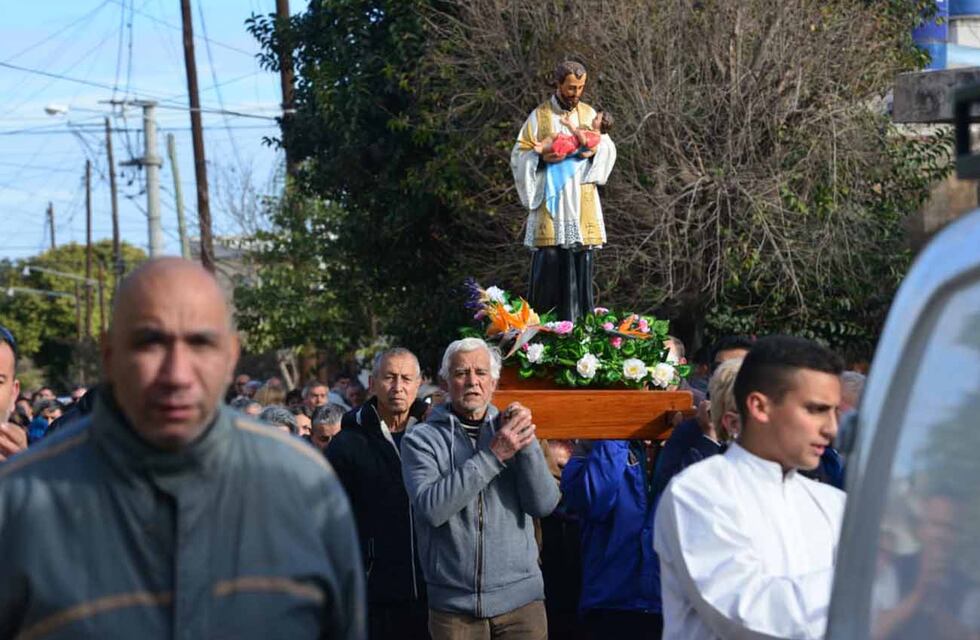 Día de San Cayetano: así fue la sentida procesión en Córdoba, para pedir por pan y trabajo