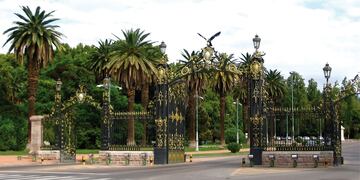 El Gobierno de Mendoza licitó los trabajos de mantenimiento del Parque, el Cerro de la Gloria y el Centro Cívico. Los sobres se abrirán el 28, a las 16.00 en la Dirección de Parques. Gentileza