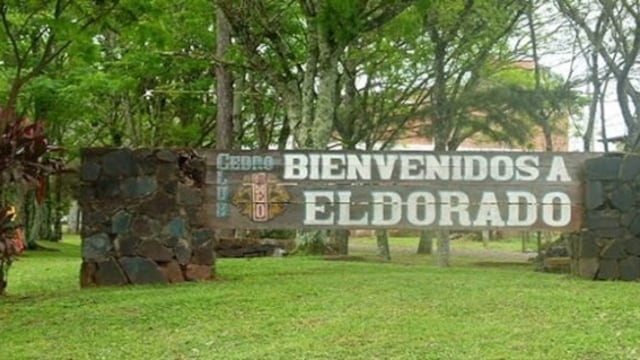 Tres jóvenes detenidos por violencia contra efectivos policiales en Eldorado.