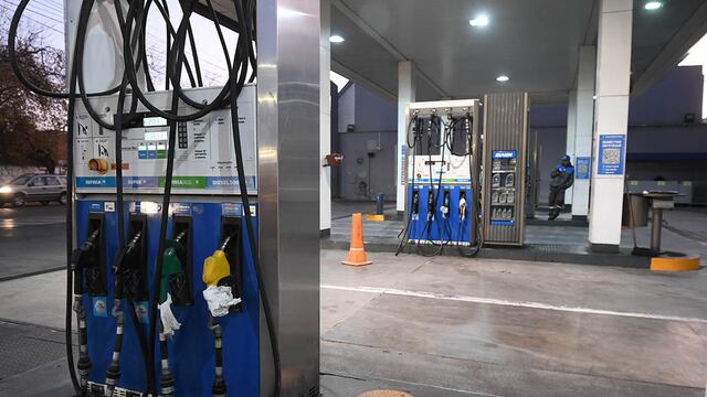 No habrá venta de combustible en la noche durante las fiestas.