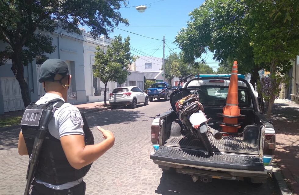 Retuvieron dos motos porque sus conductores estaban fuera de regla
