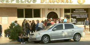 Familiares y amigos de Luciano Olivera le dieron el último adiós al chico asesinado por la policía en Miramar