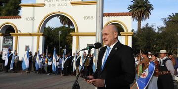 Se realizó el acto por el 213° aniversario de la Revolución de Mayo