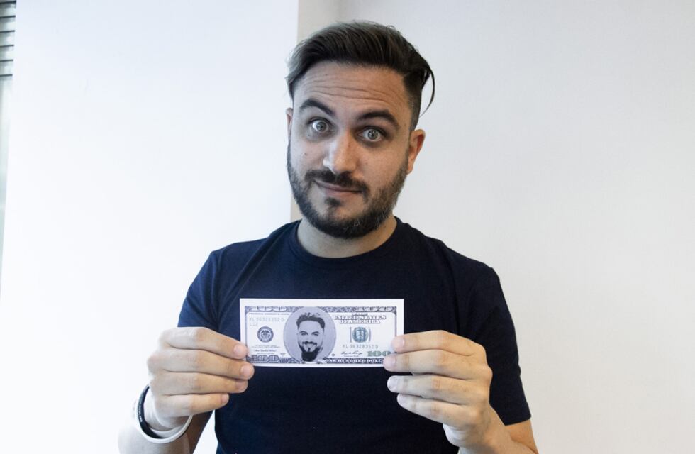 “¿A cuánto va a cerrar el blue?”: los libertarios, un nuevo juego y casi 15 mil pesos de premio