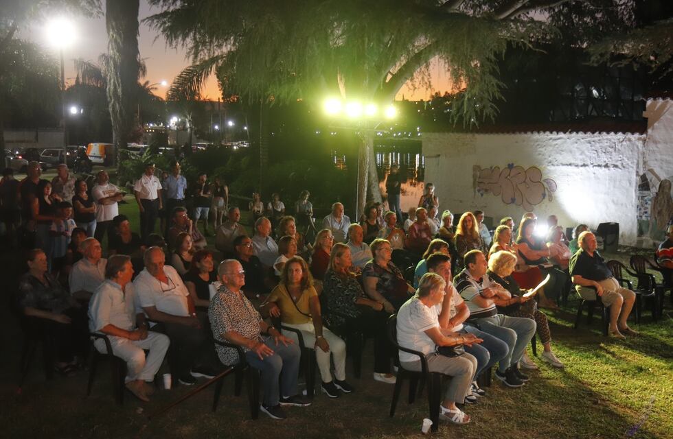 VCP Ilumina: Villa Domínguez y Los Eucaliptus 100% ilumindos