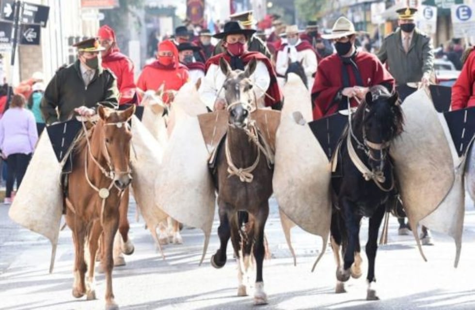 Gauchos repudiaron la presencia de Gustavo Sáenz en el homenaje a Güemes