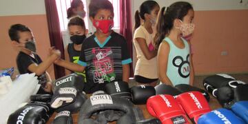 La escuela funciona para niños de 7 a 16 años