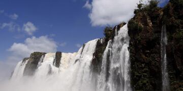 Cataratas del Iguazú: buscan la habilitación de forma parcial del circuito inferior