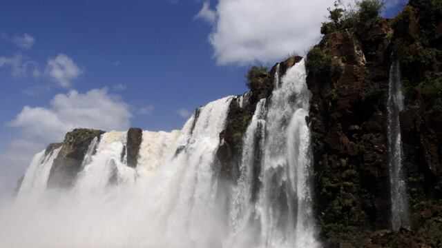 Cataratas del Iguazú: buscan la habilitación de forma parcial del circuito inferior