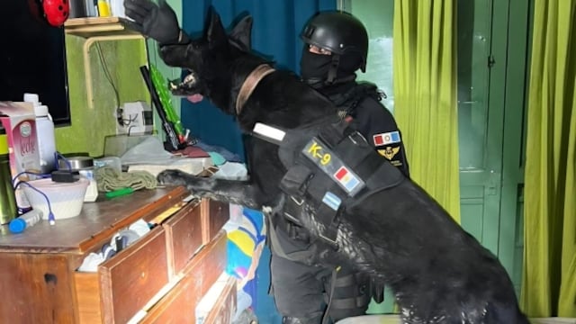 Operativo antinarco en Cosquín: cayó un vendedor con más de un millón de pesos y cien dosis de cocaína. Gentileza Punilla Informa