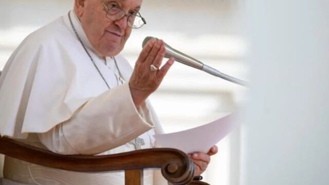 Tras su estado crítico de salud, el Papa Francisco preparó su carta de renuncia: “He firmado porque...”