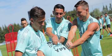 Dybala y Lo Celso, los dos jugadores que preocupan a Lionel Scaloni.  (AFA)