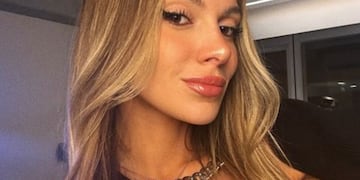 Sasha Ferro acumula millones de seguidores en las redes sociales.