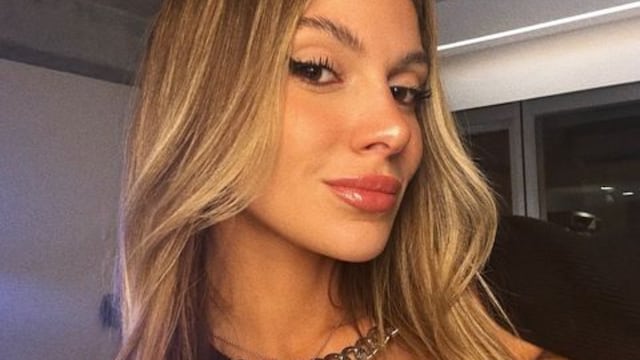 Sasha Ferro acumula millones de seguidores en las redes sociales.