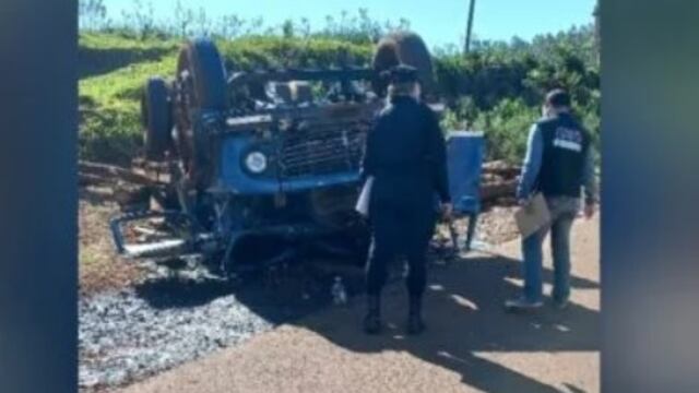 Siniestro fatal en 25 de Mayo: un hombre falleció aplastado por su vehículo.