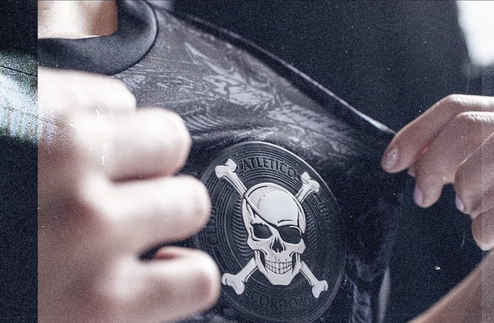 Belgrano presentó su nueva camiseta: así es la casaca “más disruptiva”