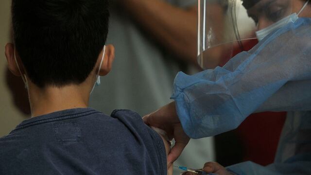 Vacunación en menores.