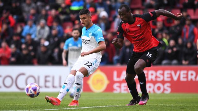 Racing triunfó ante Colón 2 a 0 en el Cementerio de los Elefantes. Foto: @RacingClub