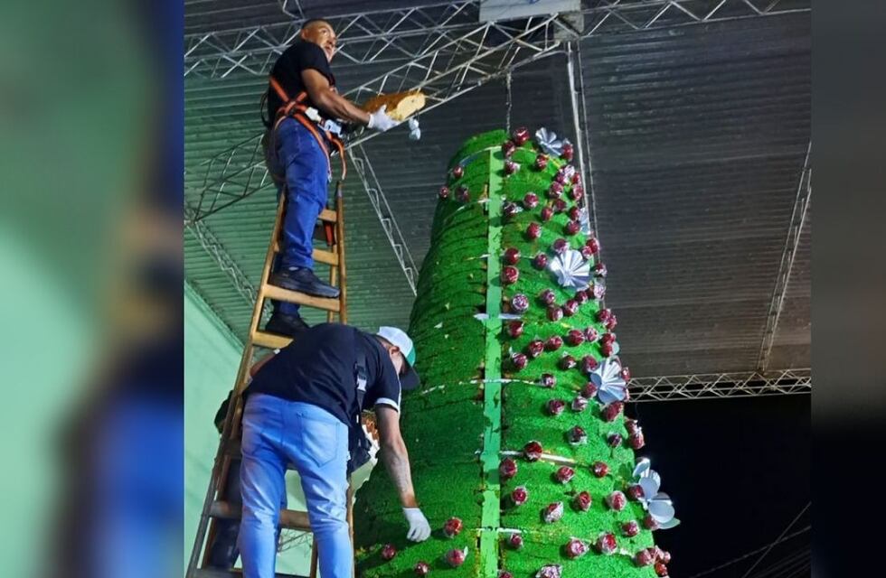 Celebrando las fiestas: el Pan Dulce de Navidad más grande del mundo se hizo en Salta