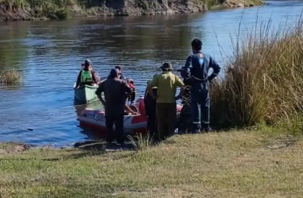 Alerta en río Gualeguay: desesperación e incertidumbre tras la desaparición de dos personas