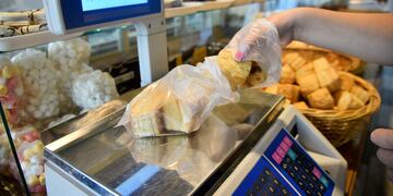El kilo de pan criollo superó con creces los 1.000 pesos.