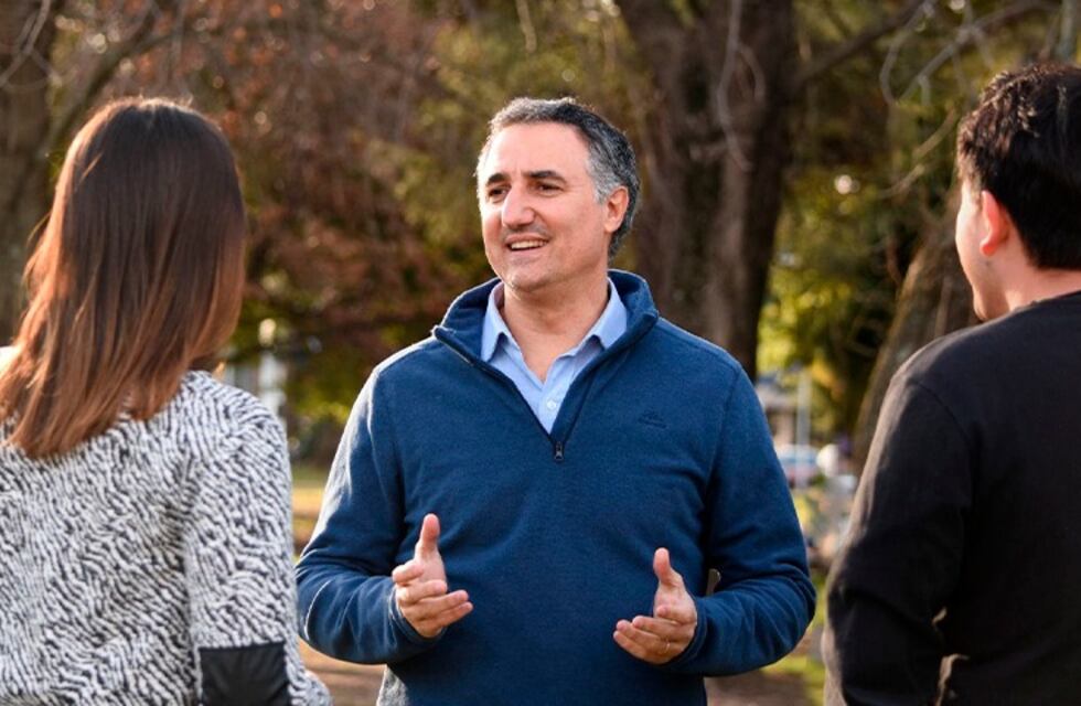 Elecciones en Tandil: Gonzalo Santamarina pidió “cuidar la democracia”