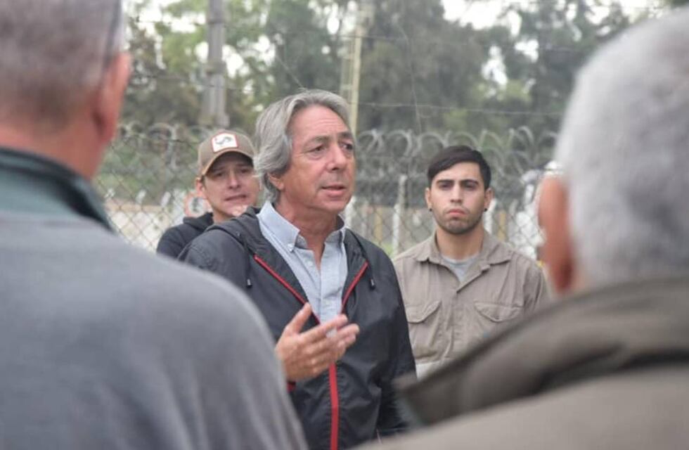 Ley Bases: aceiteros hacen paro en los puertos del Gran Rosario contra reforma laboral