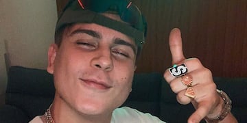 Ysy A y sus joyas de Sponsor Dios.