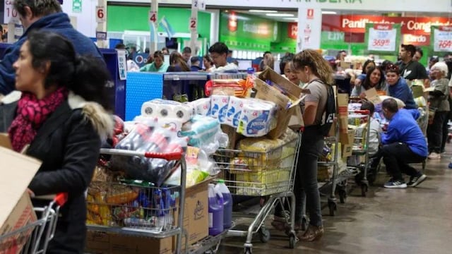 Un mayorista mendocino colocó una restricción para los chilenos que vienen a comprar: cuál es la medida que aplicó