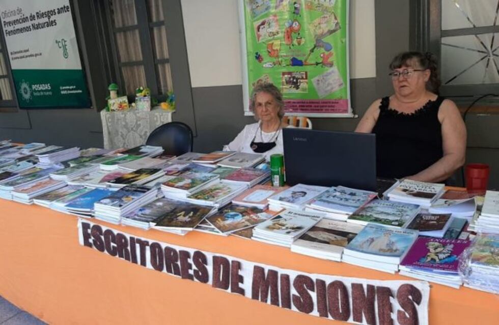 Ayer se realizó la Feria del libro ‘Posadas en Palabras’ que reunió a diversos escritores misioneros