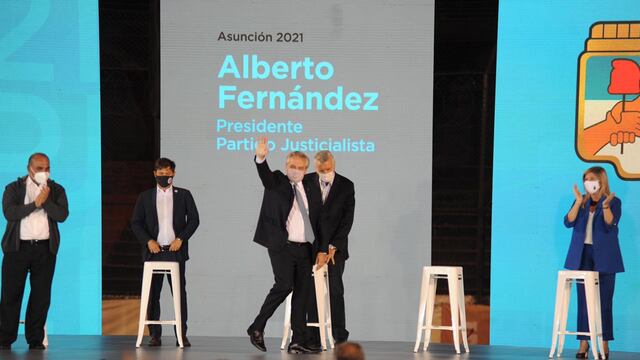 Alberto Fernández asume la presidencia de PJ (Foto: Clarín)