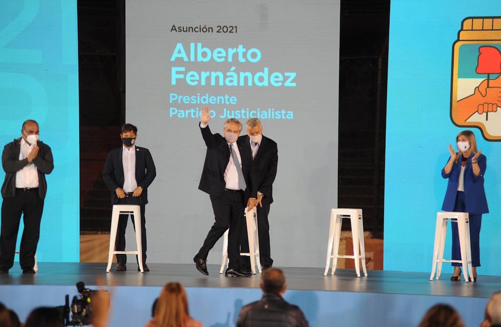 Alberto Fernández: ”Estamos vacunando mientras otros se levantan de la cama, hacen zoom y nos critican”