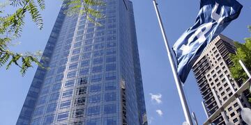 Fallo catastrófico por YPF: Argentina deberá pagar 16.000 millones de dólares por la expropiación (Foto archivo)