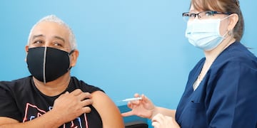 Maipú recuerda a sus vecinos los lugares de vacunación donde pueden acudir en el departamento. Foto: Prensa Maipú